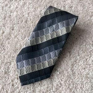 Striped Greyscale Tie